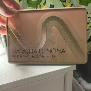 Natasha Denona Retro Glam Palette in Soft Neutrals